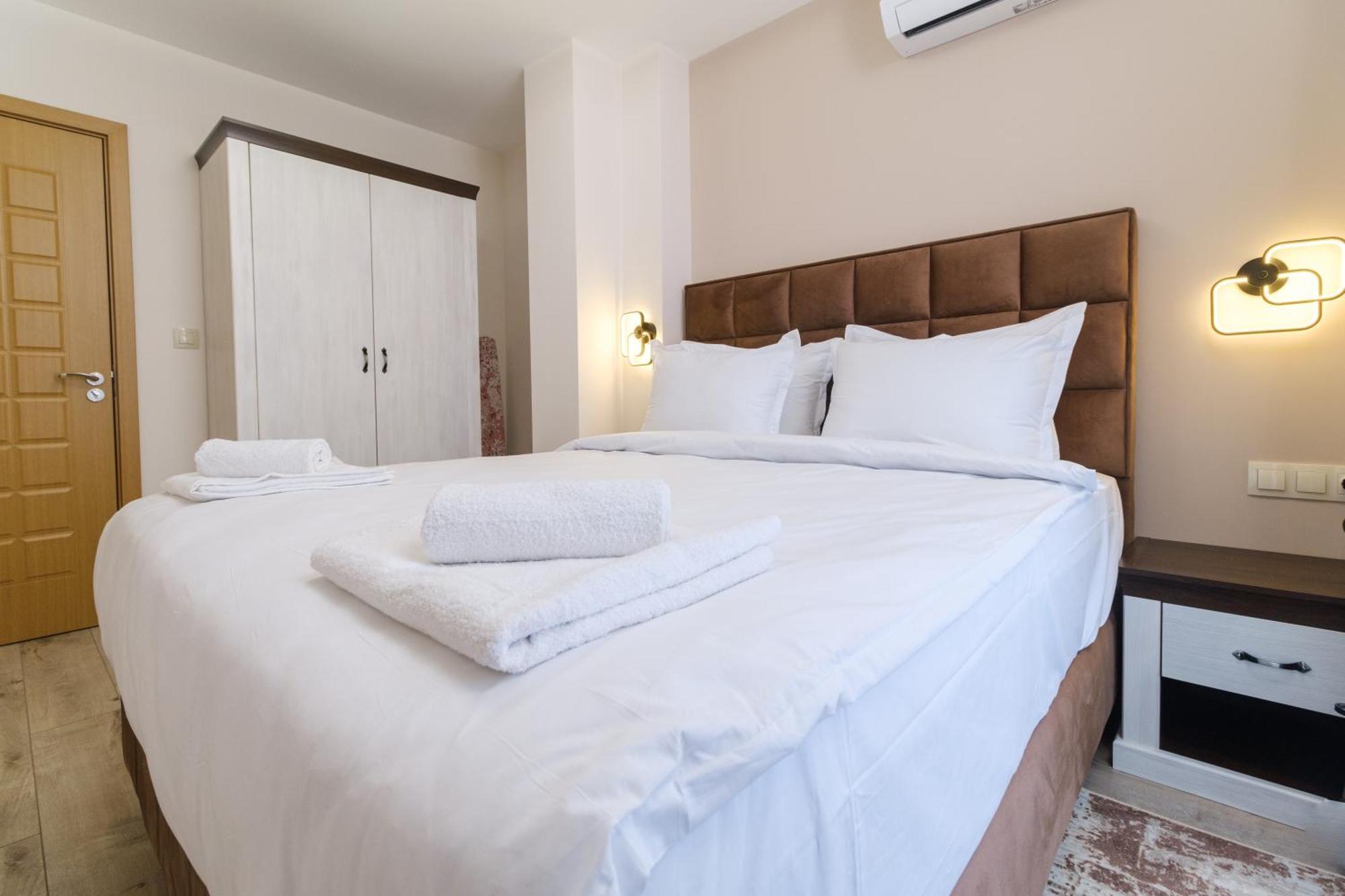 Ldv 13 Apartments Free Private Parking Plovdiv Exterior photo